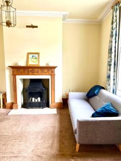 Historic Manor house sleeps 10, free parking - Oxford - 5