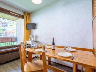 Apartment Névés 150 by Interhome - 1