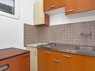 Apartment Cico-4 by Interhome - Gdinj - 4