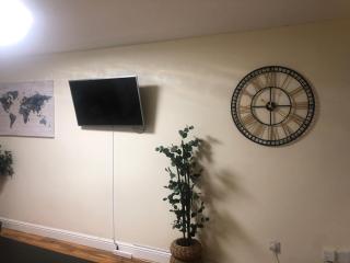Entire 2 bed 1 bath apartment Birmingham city centre UK - Birmingham - 6