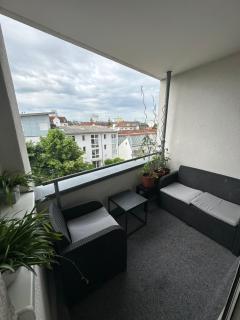 Premium Penthousewohnung zentral im Dreiländereck! - Perfekt angebunden - Tiefgarage, Lift - hochwertige Vollaustattung - 1