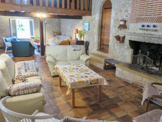 Holiday Home La Raze by Interhome - Bonneville-et-Saint-Avit-de-Fumadières - 1