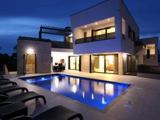 Holiday Home Villa Petra by Interhome - Privlaka - 0