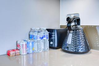 Canary Wharf 2 Bedroom Luxury Apartment - 2