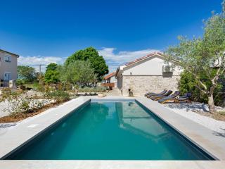 Holiday Home Stanca by Interhome - Donji Zemunik - 9