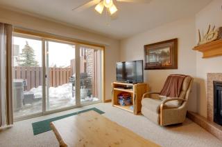 Condo in Cedar Creek with Shuttle to Big Sky Resort! - 4