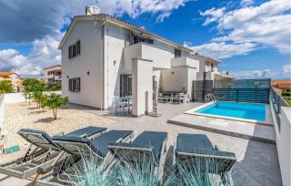 Amazing Home In Liznjan With Wi-Fi - Ližnjan - 0