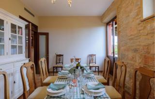 9 Bedroom Gorgeous Home In Cingoli - Cingoli - 6