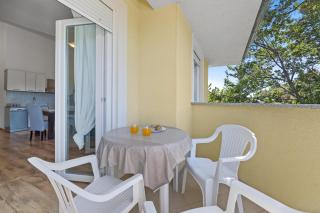 NEEA Apartments - 6