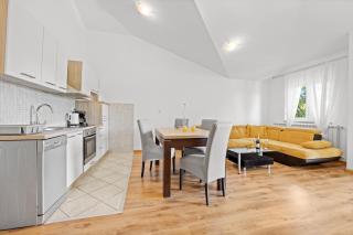 NEEA Apartments - 4