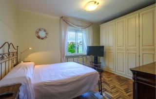 Awesome Home In Castel Colonna Di Mont - 5