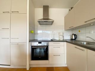 BERNACHES - Appart RDC, Plage 300m - T9 - 6