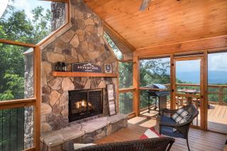 Four Bears by Stony Brook Cabins - Gatlinburg - 7