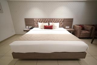Hotel Dwarkamai - Nagpur - 5