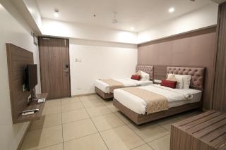 Hotel Dwarkamai - Nagpur - 8