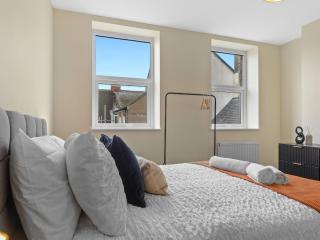 The Penthouse - Crosby St 2 Bed - 1