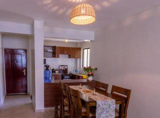 Executively furnished 3br apartment located 15minutes from JKIA - Nairobi - 7