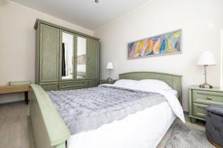 Oasis Apartments - 4