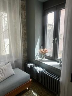 Stone Guest House In The City - 0