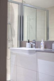 Stunning 5-Bedroom Retreat in the Heart of London - Londra - 9