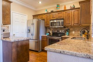 Gated Condo Heated Pool Putt Green Near Papago - Phoenix - 1