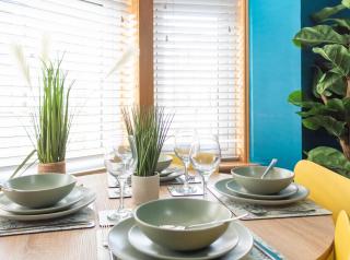 1 BDR Apt At Caledonia Luxe Stays Short Lets & Serviced Accommodation Paisley - 1