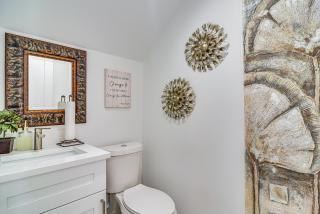 Modern Tampa Townhome Near Midtown, WFH Friendly! - Tampa - 2