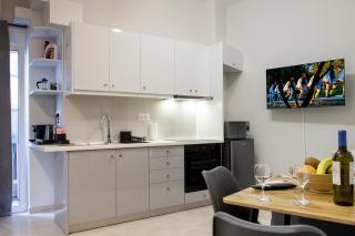 Dam32 by Smart Cozy Suites - Premium Location near Athens - Atene - 7