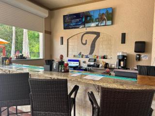 Spacious 3BR Resort Condo near Disney & Orlando Attractions - 3