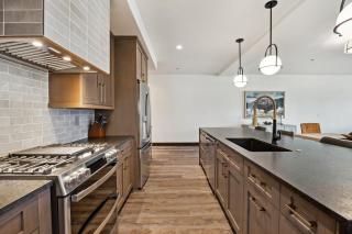 Moonlight Ridge - 3