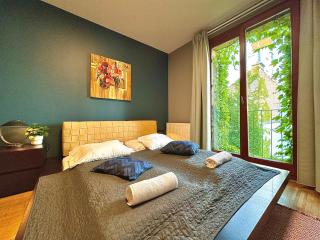 Vibrant Escape-Kazincy Residence - Budapest - 5