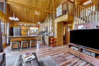 Modern Black Hills Cabin with Loft and Wraparound Deck - 0