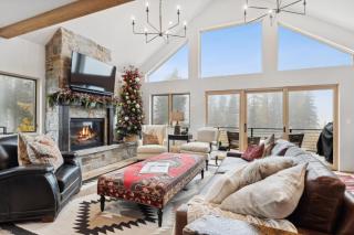 Snowghost Chalet - Whitefish - 6
