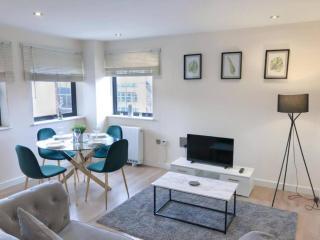 Spacious 1BR in Romford - Near Elizabeth Line - Romford - 0