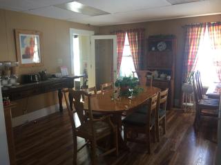 The Vermilion Park Inn - Tower - 7