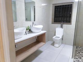 Mo'Acress Lifestyle - 6