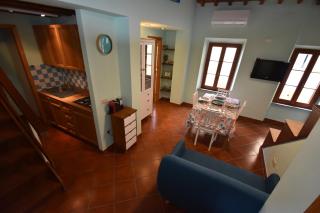 Il VICOLO - Caratteristico e centralissimo trilocale vicino al mare - 4
