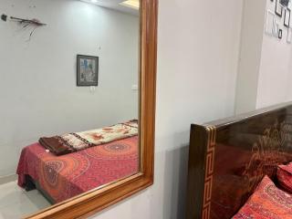 AA Apartments Furnished 1 Bedroom Apartment - Rāmkot - 2