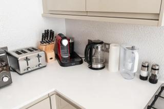 Stunning Spacious En-Suite Flat - 6 min to Trains -Pass The Keys - Londra - 8