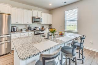 2 Mi to Golf Myrtle Beach Home with Pool Access! - Myrtle Beach - 2