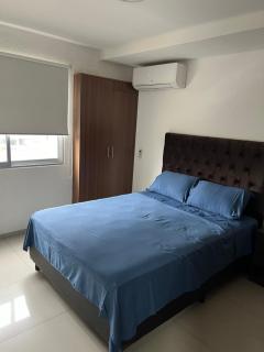 Edificio Condominio Irala 4D - 1