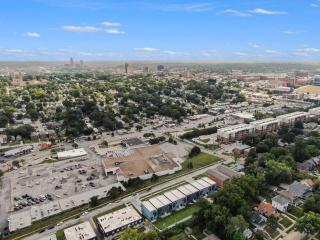 Luxurious Midtown Retreat with Elevator Access - 9