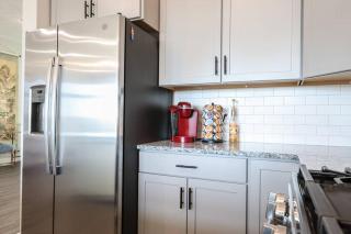 Luxurious Midtown Retreat with Elevator Access - 3