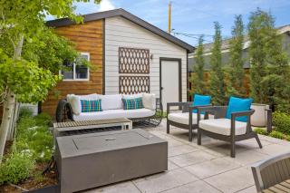 Highlands Square Bungalow - Private Yard - Garage - 6