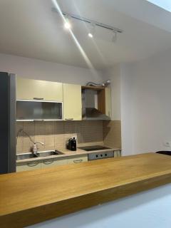 Olis Place - Tirana - 6