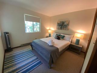 Ash Cottage in Poconos near Camelback & Kalahari - 1