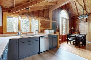 Charming South Bristol Cottage - 2