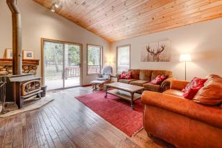 Home with Deck and Access to Tahoe Donner Amenities! - 7