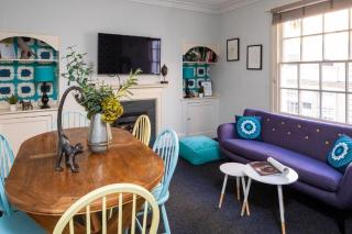 Dream Stays Bath - Trim Street Townhouse with Hot tub - Bath - 2