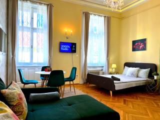 N38 Apartments by Small Home Budapest - Budapest - 0